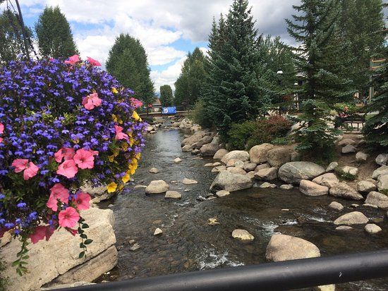 Breckenridge Riverwalk Center Adm