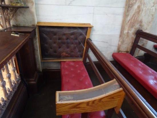 The Montefiore Synagogue and Mausoleum