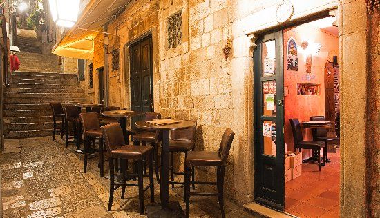 D'vino Wine Bar