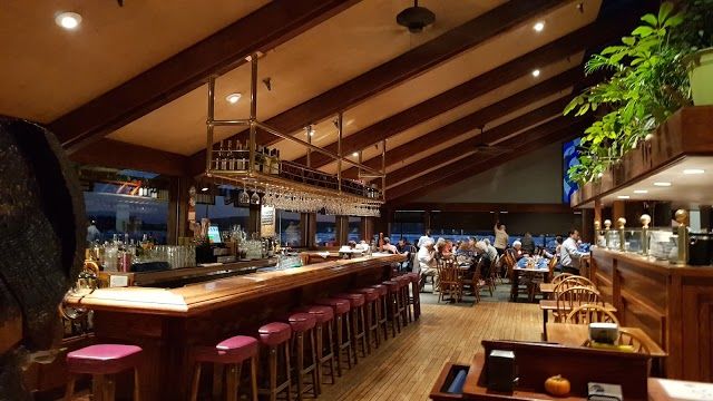 Lucas Wharf Restaurant & Bar