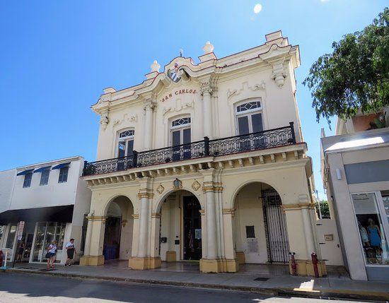 San Carlos Institute Casa Cuba