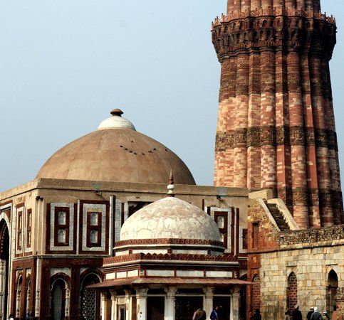 Tomb of Imam Zamin