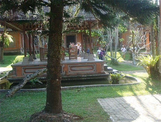 Nyoman Ada Gallery