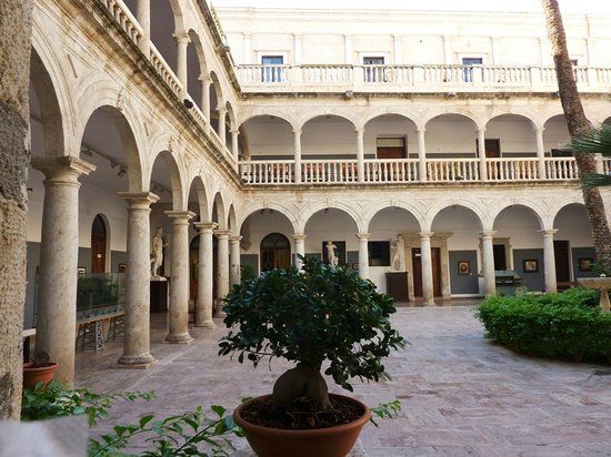 Almeria Art School