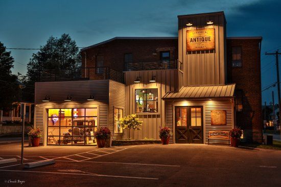 Strasburg Antique Market