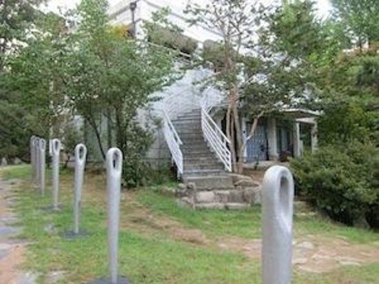 Park Eul Bok Embroidery Museum