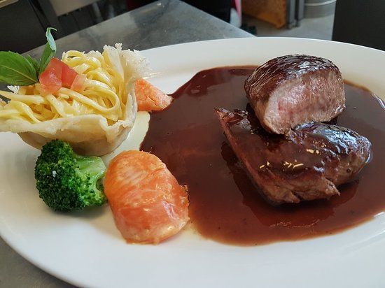 Ristorante-Pizzeria Amigo