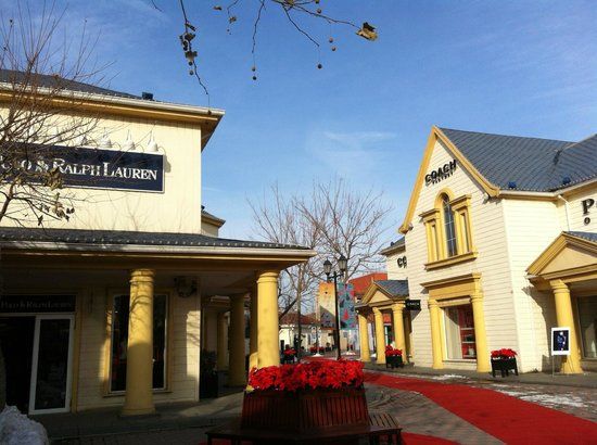 Beijing Scitech Premium Outlet Mall
