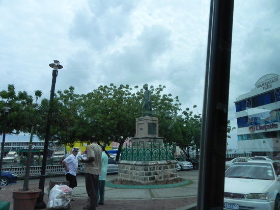 National Heroes Square