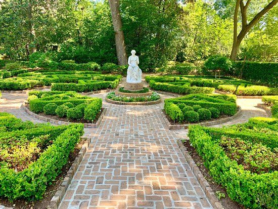 Bayou Bend Collection and Gardens