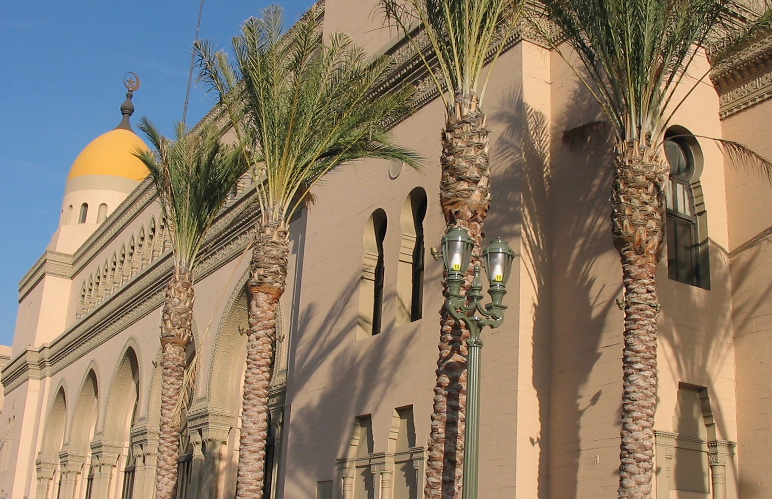 Complexe polyvalent Shrine Auditorium