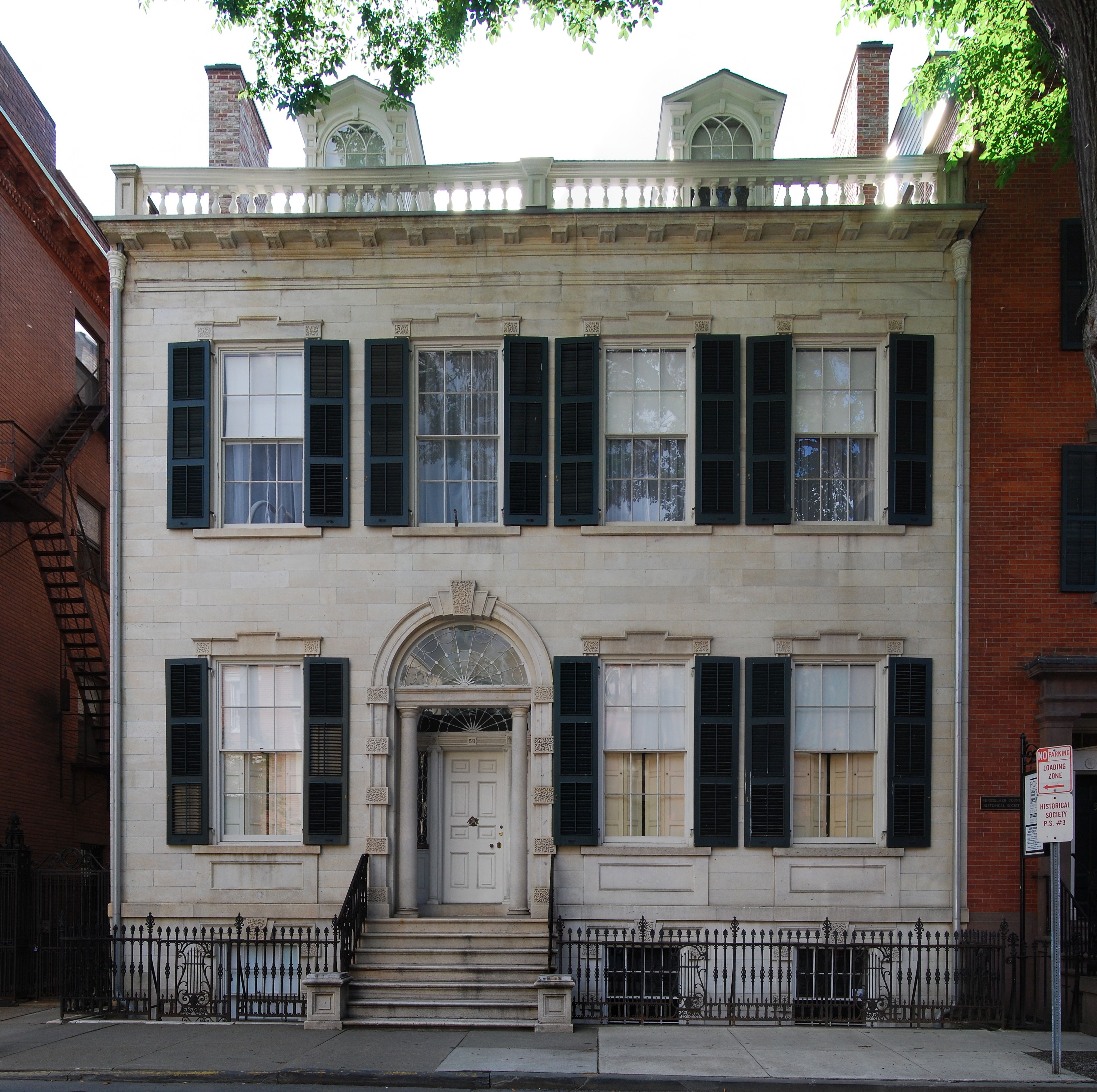 The Hart-Cluett Mansion