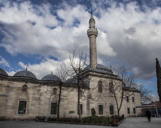 Kara-Ahmed-Pascha-Moschee