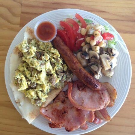 Hasham's Mediterranean Dips and Cafe'