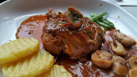 Humming Birds Kitchen and Garden