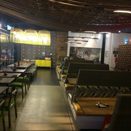 Nando's Corlett Drive Thru