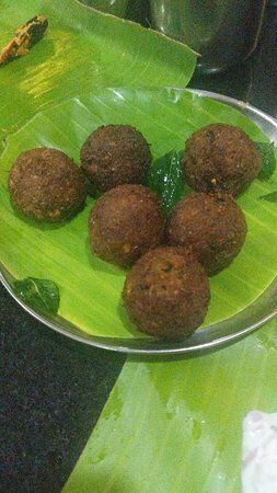 Valarmathi Mess