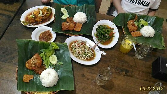 Rumah Makan Cinde Laras