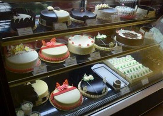 California Fried Chicken & Pastry Shop